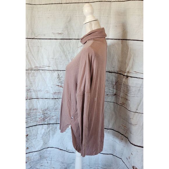 Kit and Ace Wool Blend Turtleneck Size Large - Picture 3 of 6